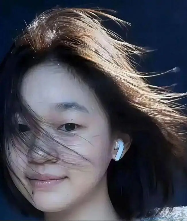 全红婵留长发，近170cm颜值惊人，网友：这脸，变化好大